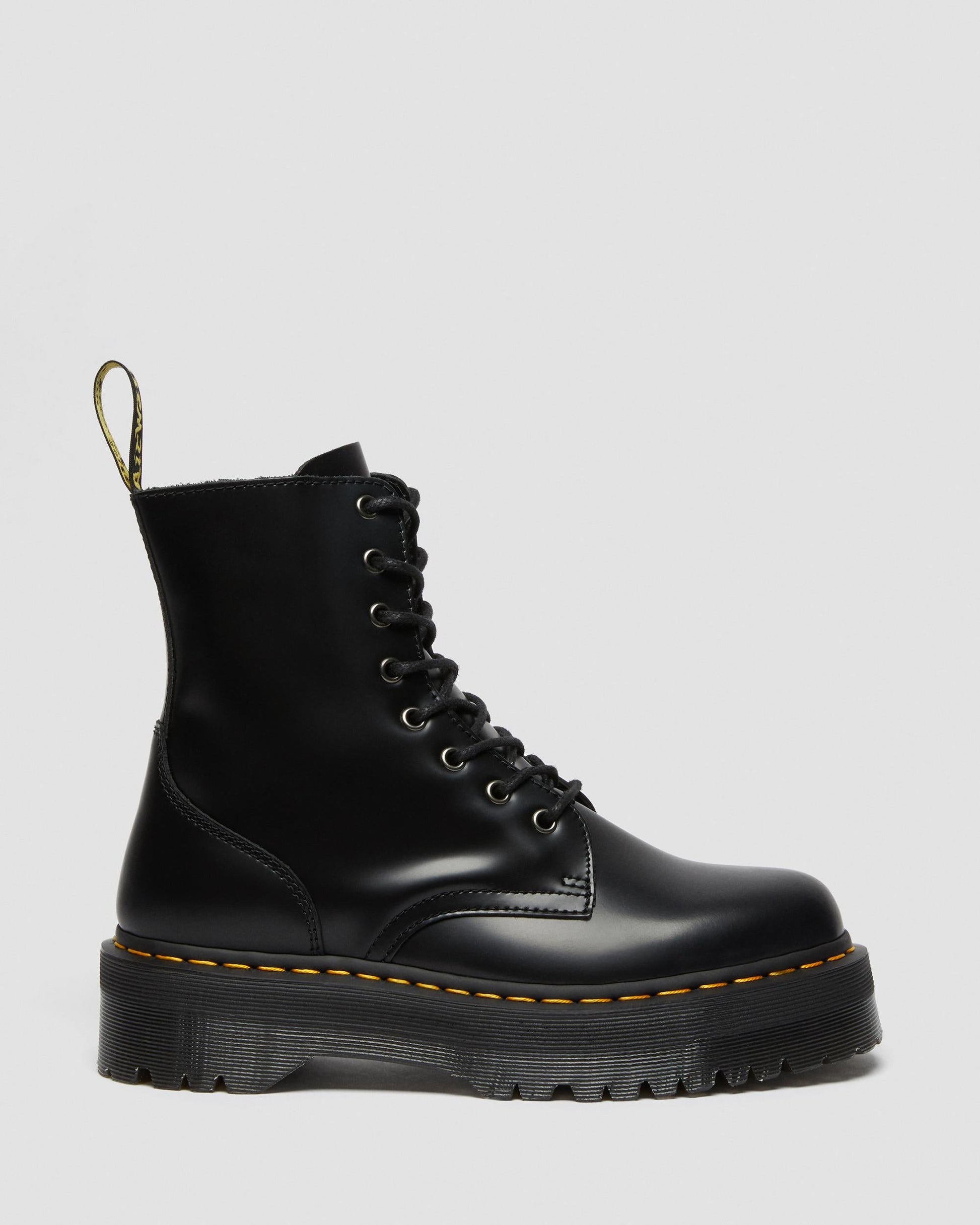 https://cdn.media.amplience.net/i/drmartens/15265001.87.jpg