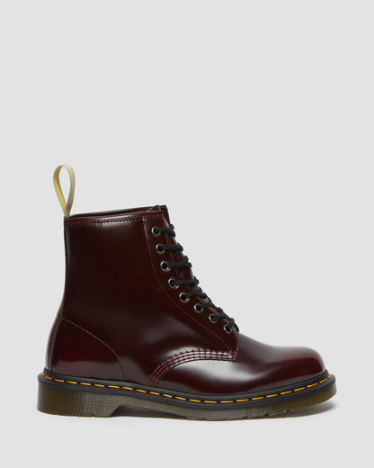 https://cdn.media.amplience.net/i/drmartens/23756600.85.jpg