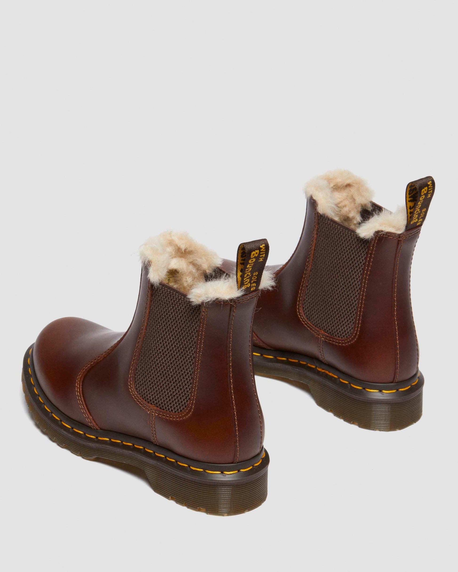 https://cdn.media.amplience.net/i/drmartens/23898243.85.jpg