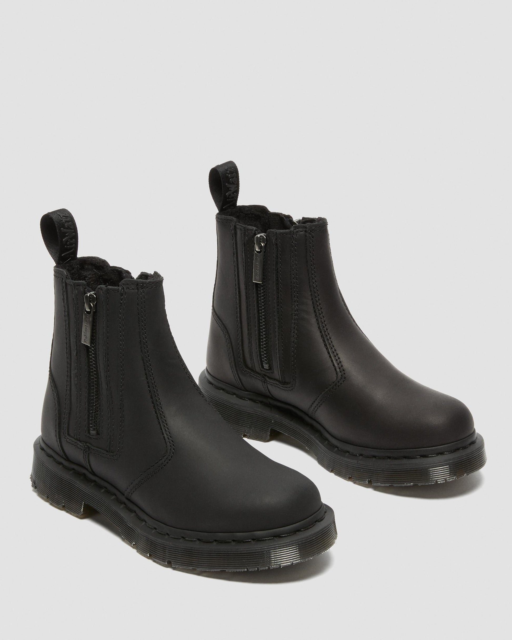 https://cdn.media.amplience.net/i/drmartens/24016001.84.jpg