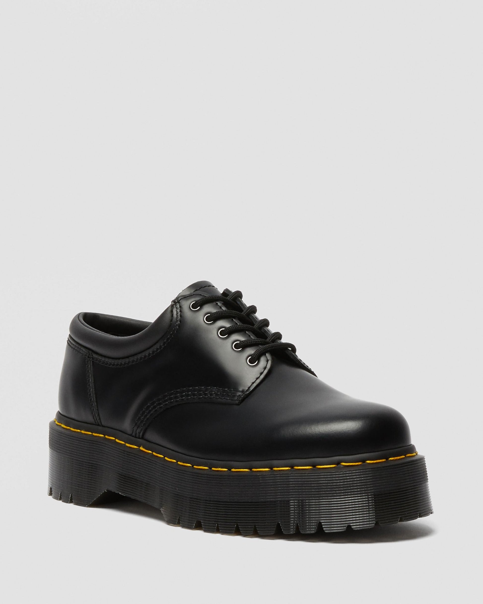 https://cdn.media.amplience.net/i/drmartens/24690001.80.jpg