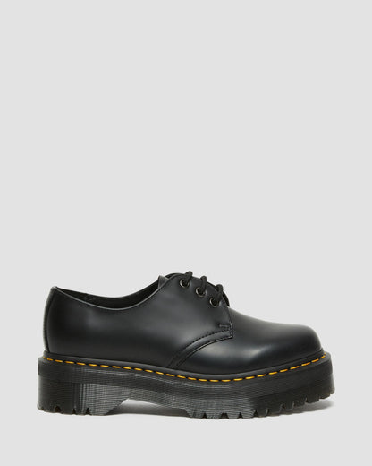 https://cdn.media.amplience.net/i/drmartens/25567001.85.jpg