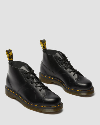 https://cdn.media.amplience.net/i/drmartens/26256001.83.jpg