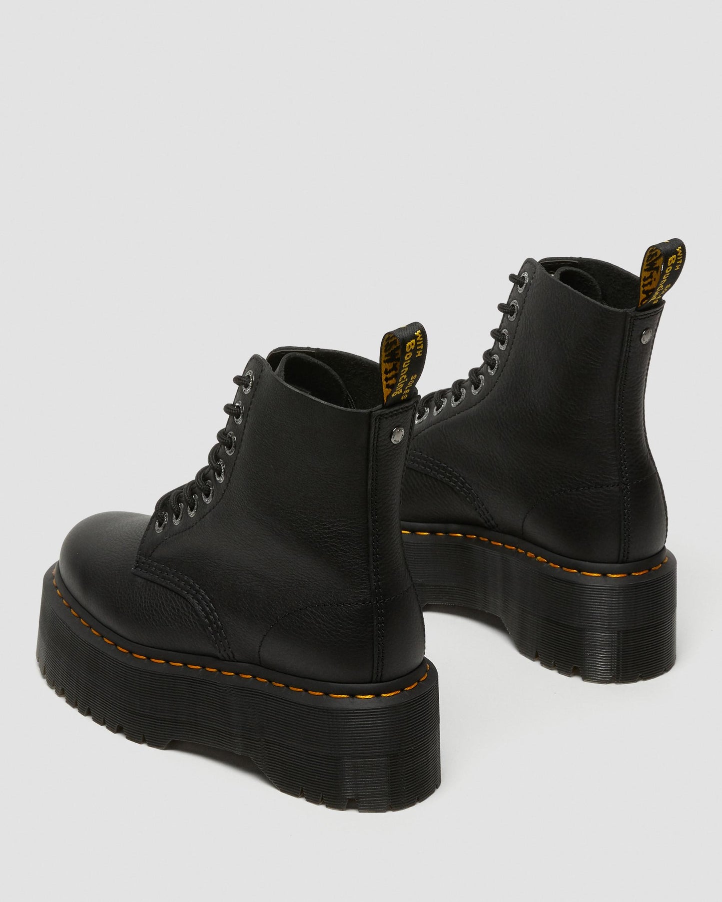 https://cdn.media.amplience.net/i/drmartens/26925001.84.jpg