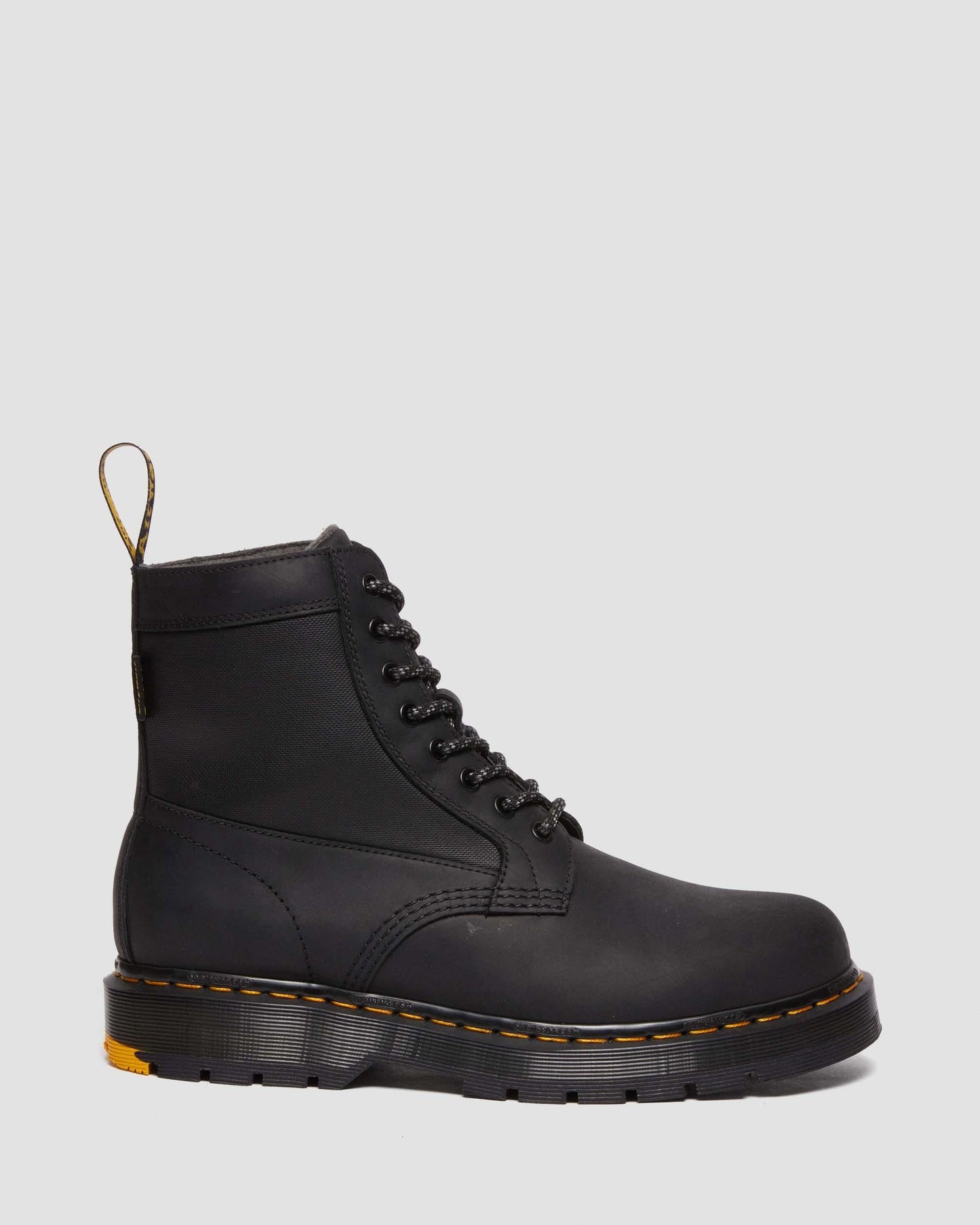 https://cdn.media.amplience.net/i/drmartens/31190001.85.jpg