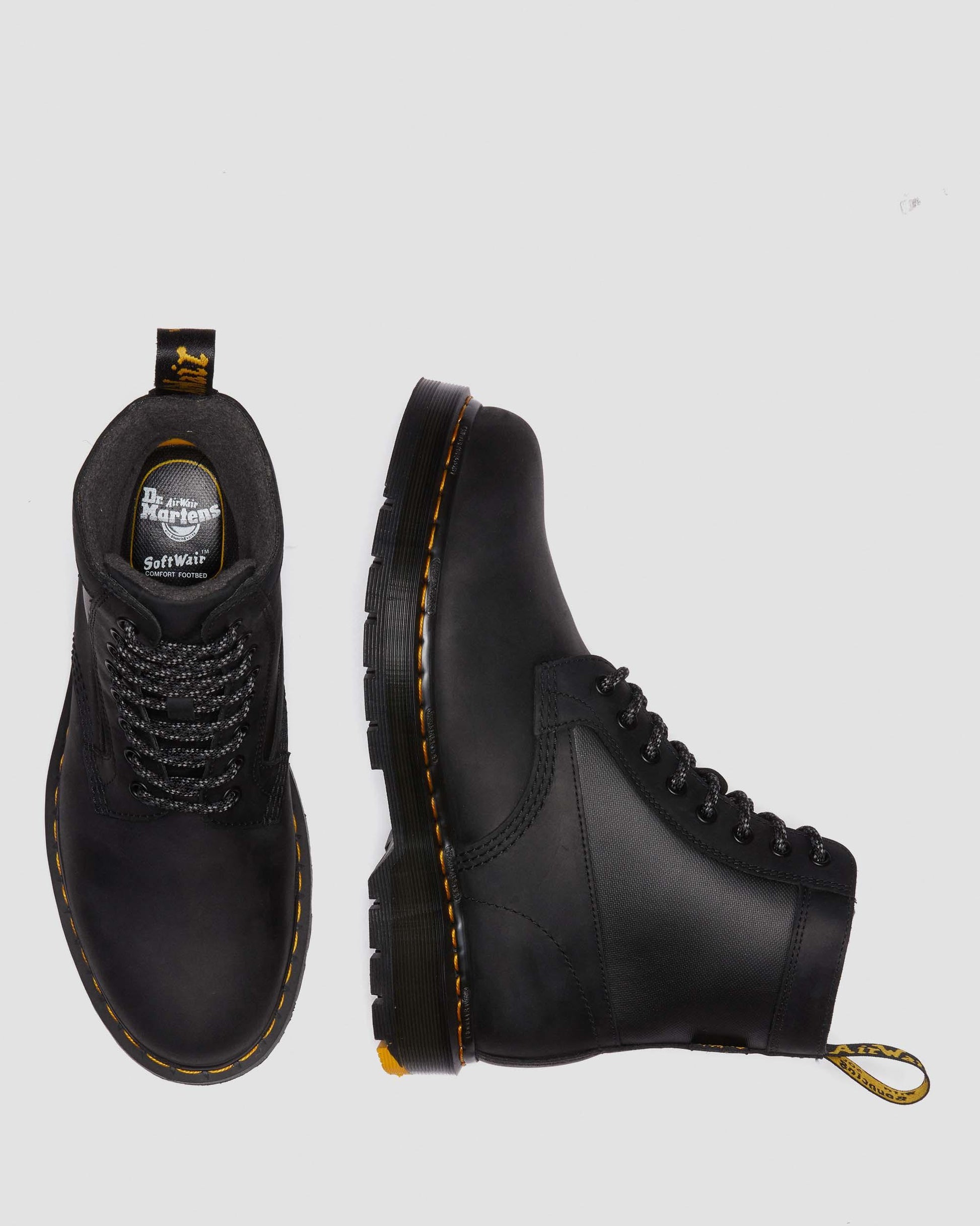 https://cdn.media.amplience.net/i/drmartens/31190001.88.jpg