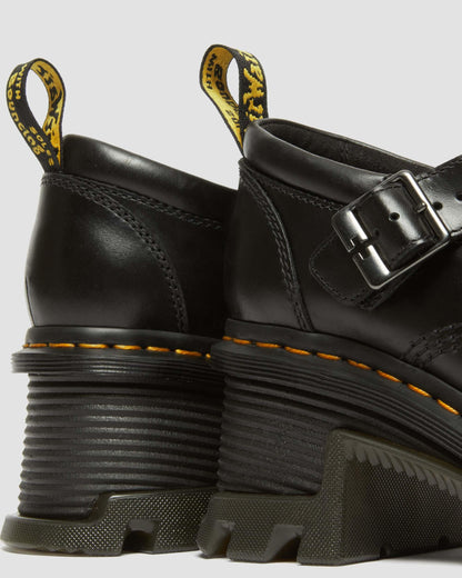 https://cdn.media.amplience.net/i/drmartens/31494001.82.jpg